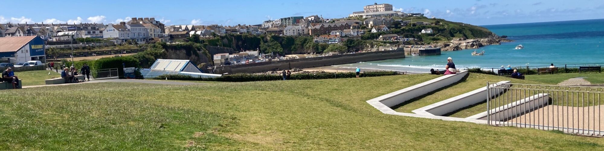 Image of Killacourt Grass and Seating area